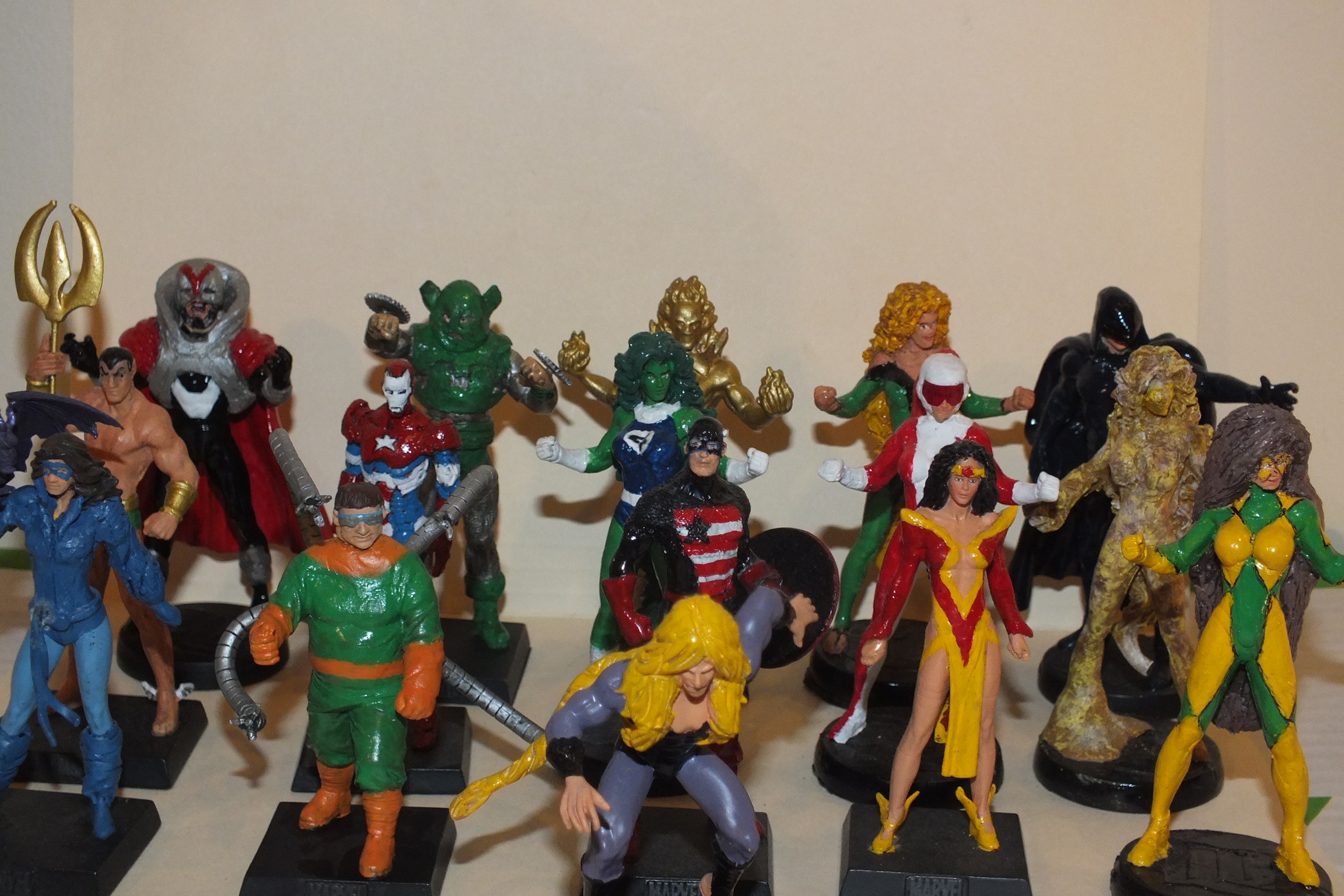 eaglemoss dc figures